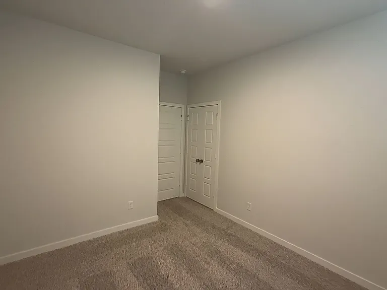 5109 Pollack Ln — Photo 8