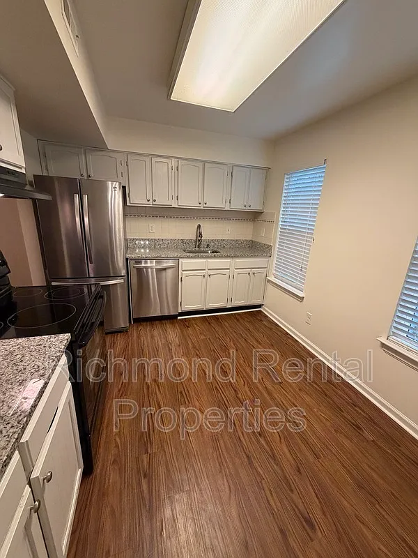 3 bed, 1.5 bath, 1280 sqft, $2,195 — Photo 4