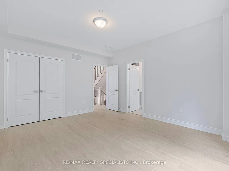 95 Marina Village Dr — Photo 21