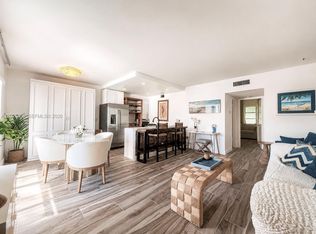 4201 S Ocean Blvd APT J2, South Palm Beach, FL 33480