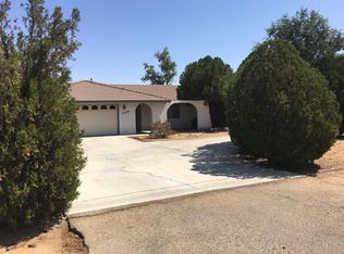12499 Senecino Rd, Victorville, CA 92395