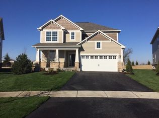 18 Beverly Ln, Hawthorn Woods, IL