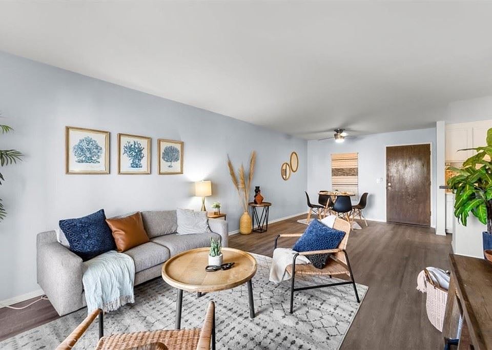 1st image of 3605 W Hidden Ln Unit 117