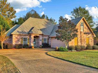 160 Choctaw Bnd, Clinton, MS 39056