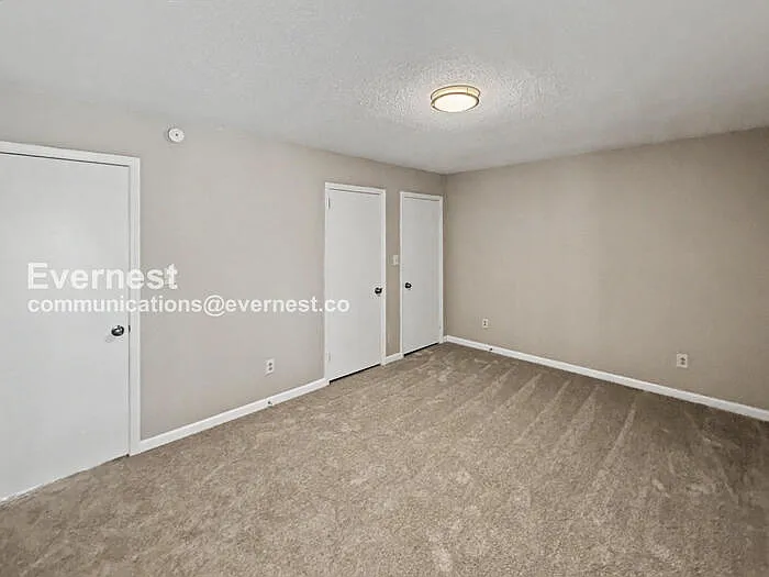 617 Carson Crest Cir — Photo 13