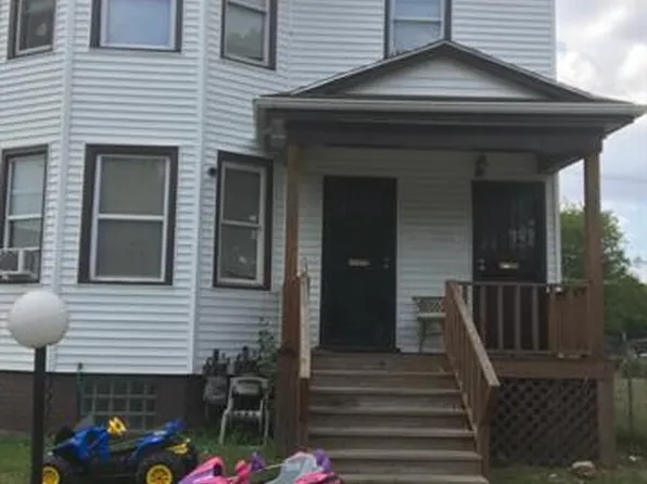3679 Baldwin St, Detroit, MI 48214