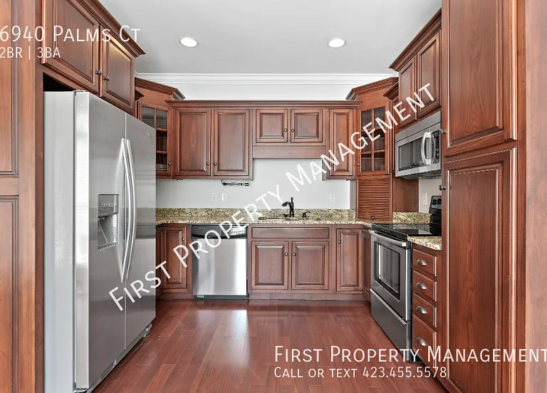 6940 Palms Ct — Photo 12