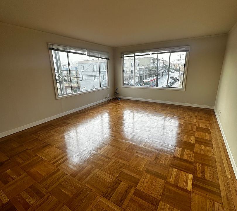 1st image of 600-610 33rd Ave #4