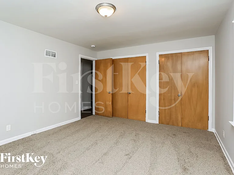 610 N Martin Ave — Photo 11