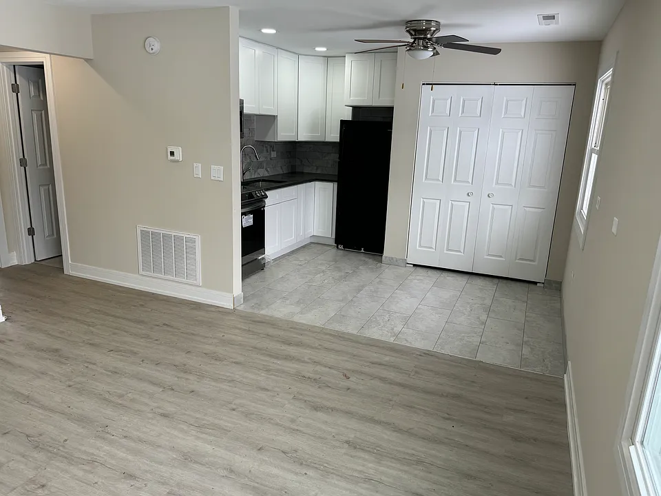 5359 Aspen Ave