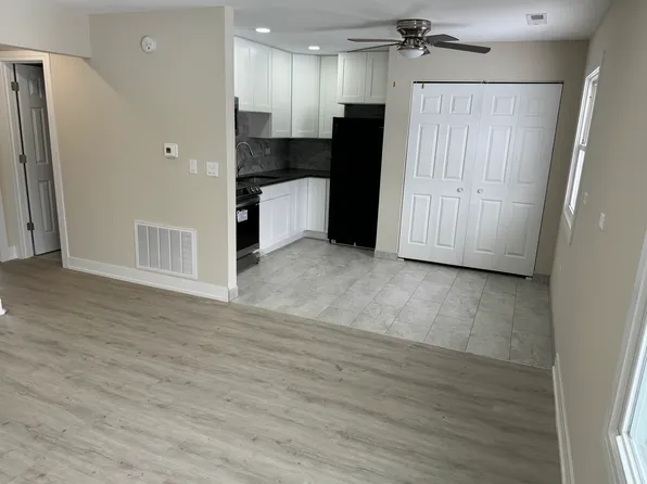 5359 Aspen Ave, Portage, IN 46368