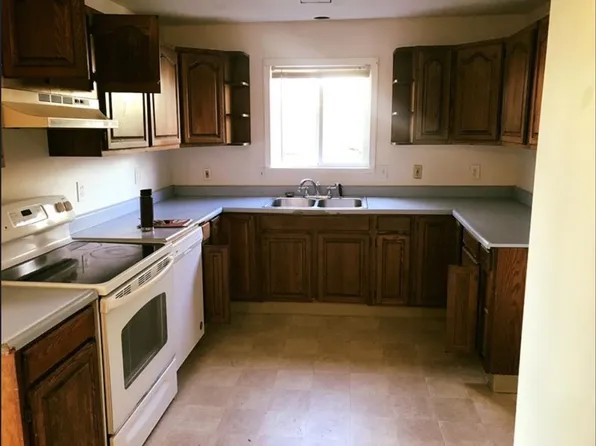 1308 Howard Dr SE, Albany, OR 97322