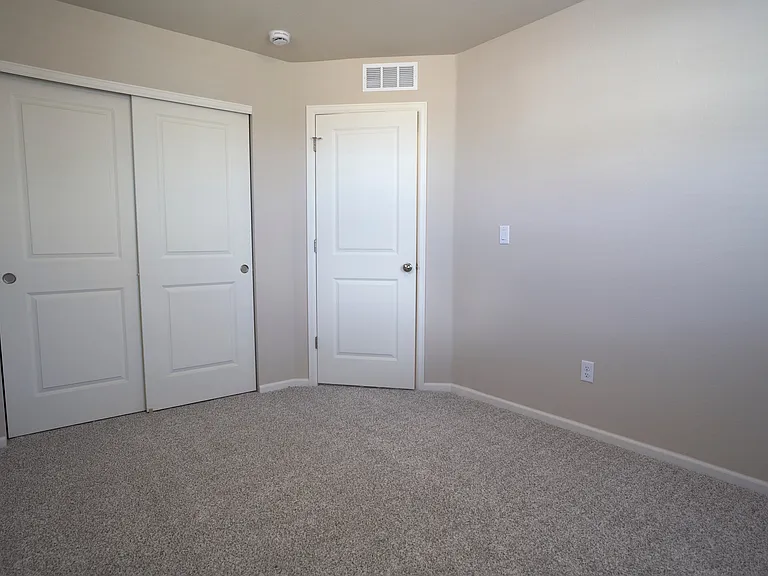 22295 E 39th Ave — Photo 27