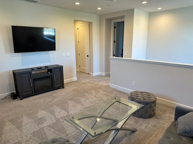 2318 Kaitlyn Pl — Photo 8