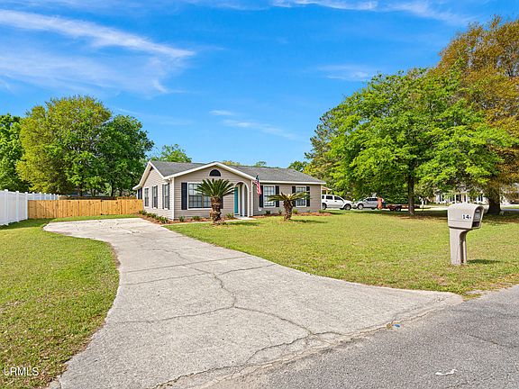 3rd image of 14 Quail Ridge Cir N