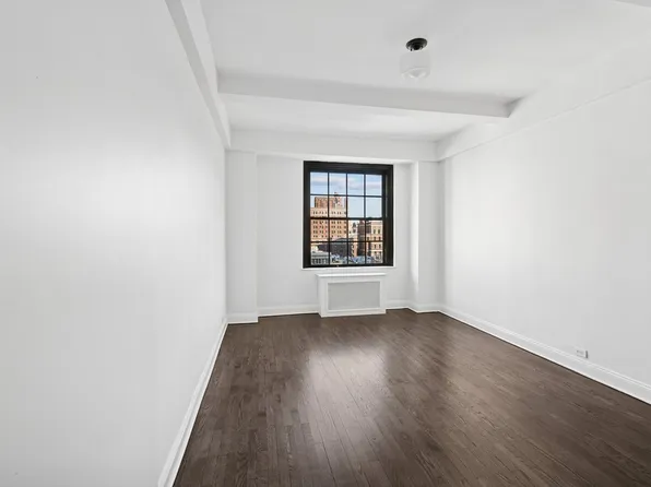 160 West 71st Street image 1 of 18