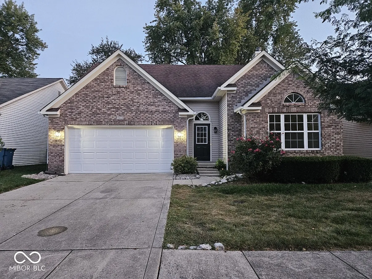 7446 Deville Ct photo 1