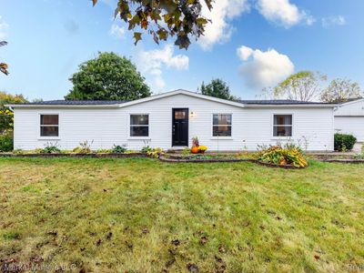 781 W Davison Lake Rd, Oxford, MI, 48371