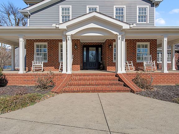 2nd image of 5032 Twin Lakes Dr