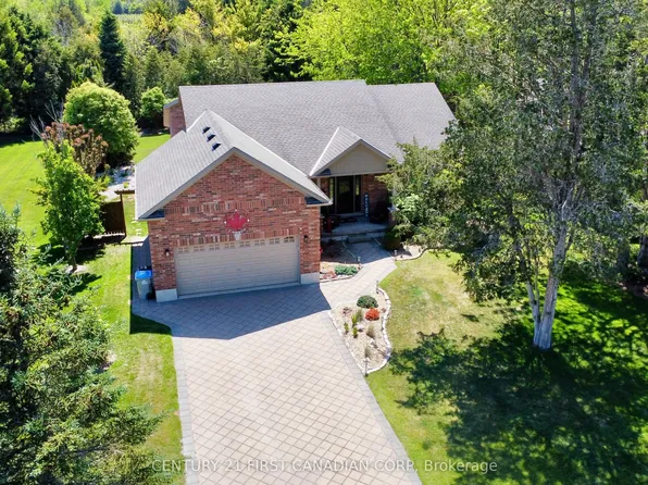 10159 Meadowlily Cres, Lambton Shores, ON N0M 1T0