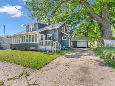 128 E Walnut St, Hastings, MI, 49058