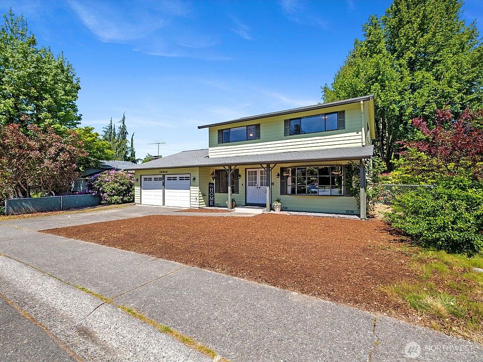 1st image of 12314 NE 162nd Street