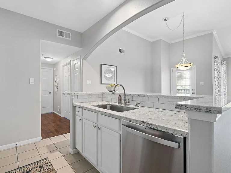 6607 Lake Woodlands Dr #633 — Photo 15