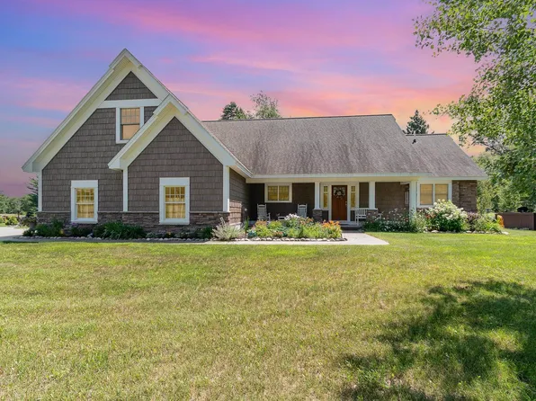 7432 Westwood Dr, Oscoda, MI 48750