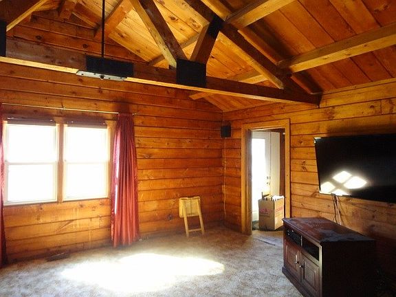 5th image of 442 S County Road 1250 W