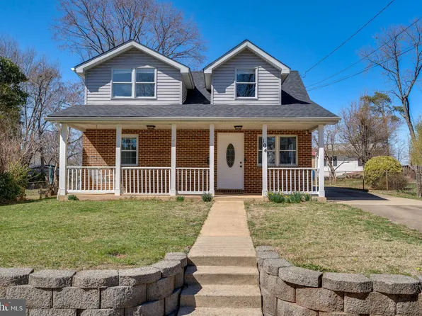 104 Morton Ct, Manassas Park, VA 20111