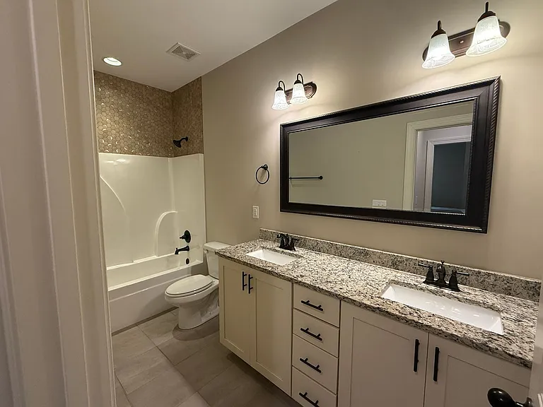 3855 Academy Dr #402 — Photo 20