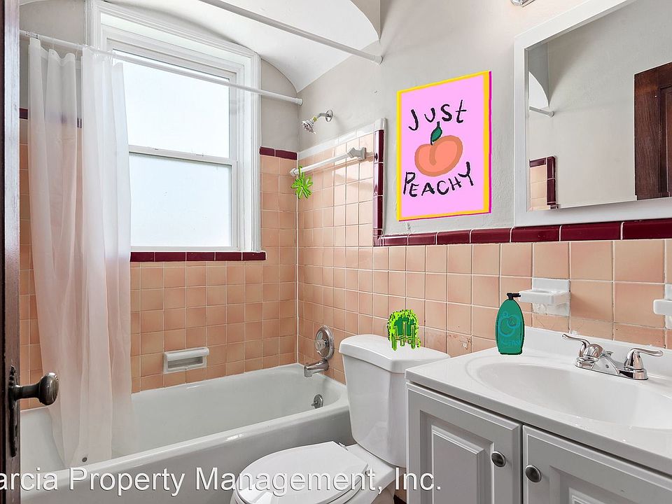 1st image of 5747 Chippewa St #2W