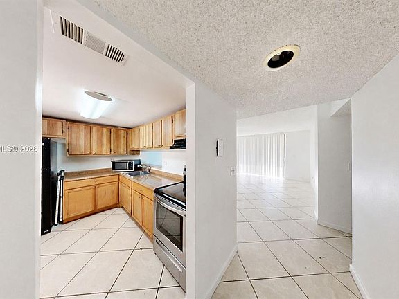 4th image of 8420 SW 133rd Ave Rd APT 424
