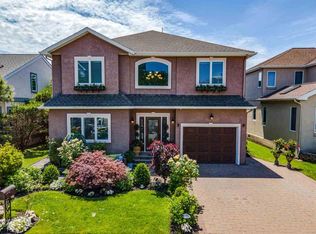 57 Seaside Ct, Margate, NJ 08402