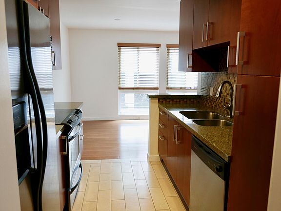 3rd image of 4407 Francis Ave Unit 105