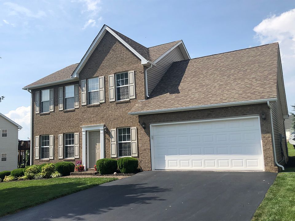 1st image of 330 Windsor Dr
