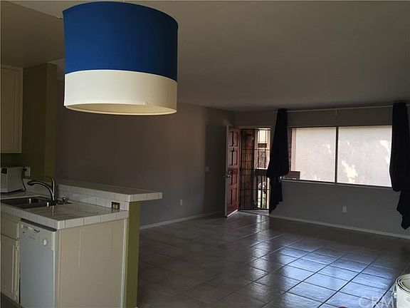 2nd image of 1030 Cabrillo Park Dr #Bb