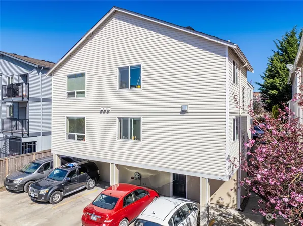 1135 N 93rd Street, Seattle, WA 98103