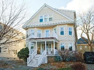 44 Harrison St, Brookline, MA 02446
