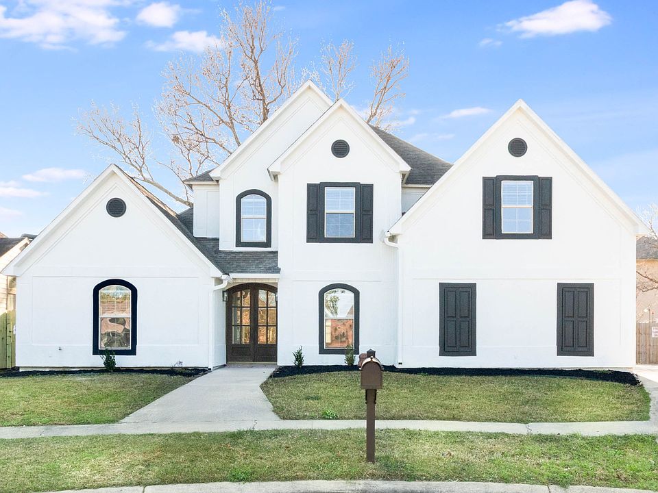 1st image of 225 Durham Dr