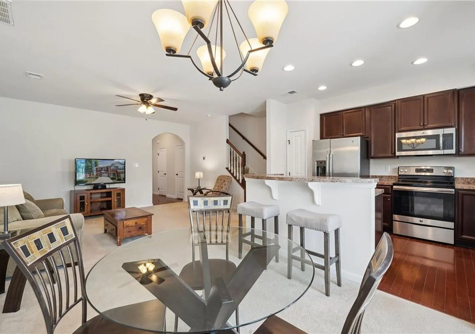 Move in Ready Immediately. — Photo 4