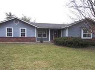 609 River Bend Estates Dr, Saint Charles, MO 63303