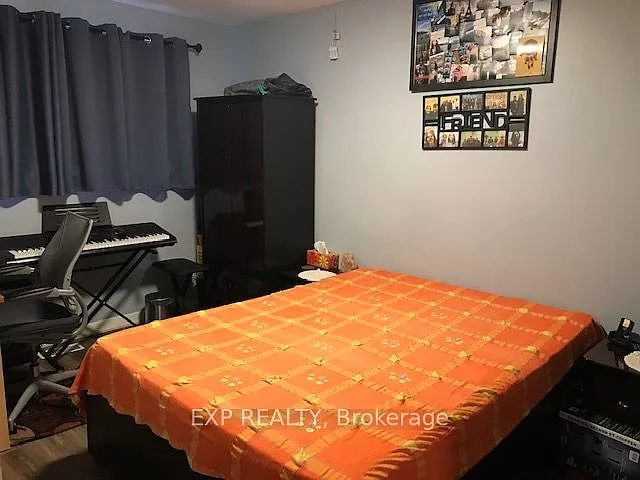 46 Autumn Blvd — Photo 12