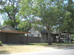 1311 E 29th St, Bryan, TX 77802