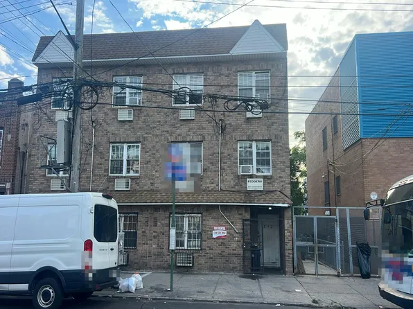 652 Ashford St, Brooklyn, NY 11207