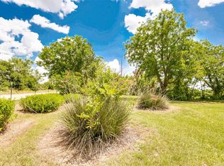 718 County Rd, Ovalo, TX 79541