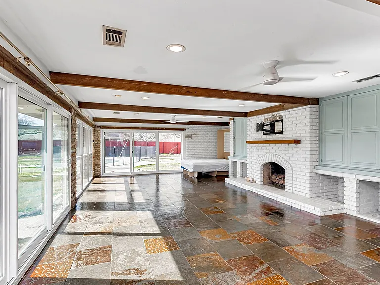 4204 Pine Park Dr — Photo 24