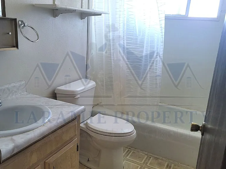 1953 N 9th St #2 — Photo 10