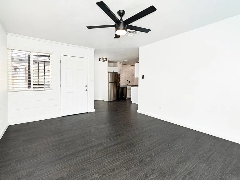Boho On 40th Street Apartments — Photo 38