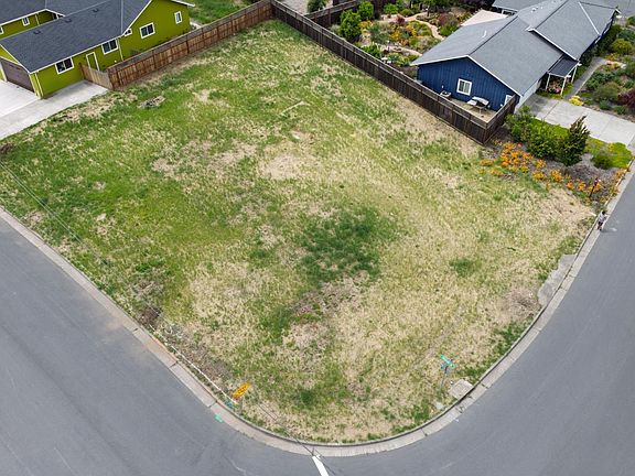 5th image of 139 Ursuline Road